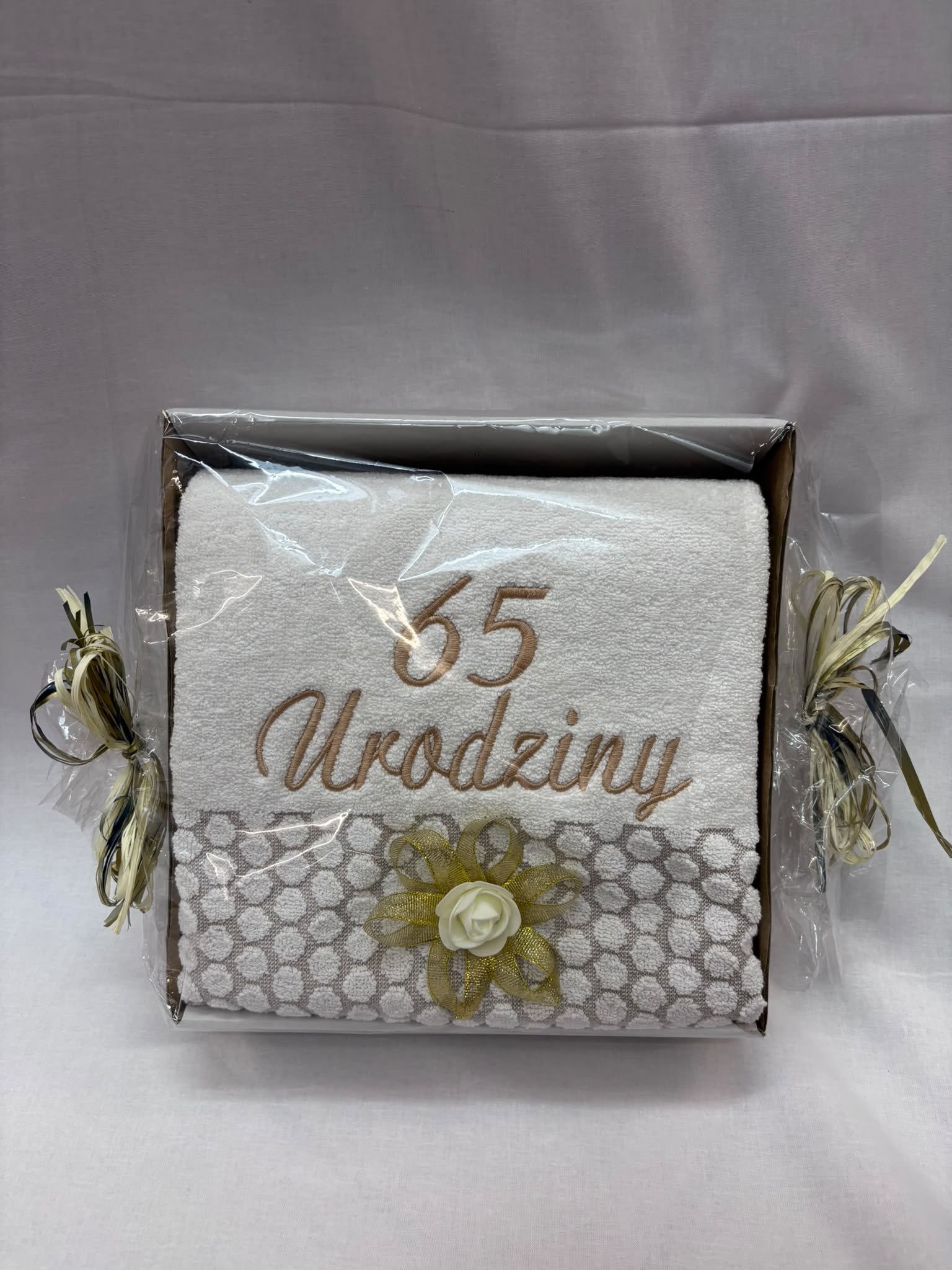 Ręcznik na 65. Urodziny - Biały